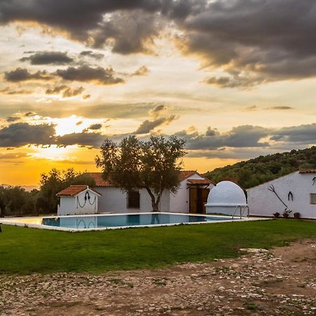 Casa Rural Finca Las Picazas Peñarroya-Pueblonuevo Exterior photo
