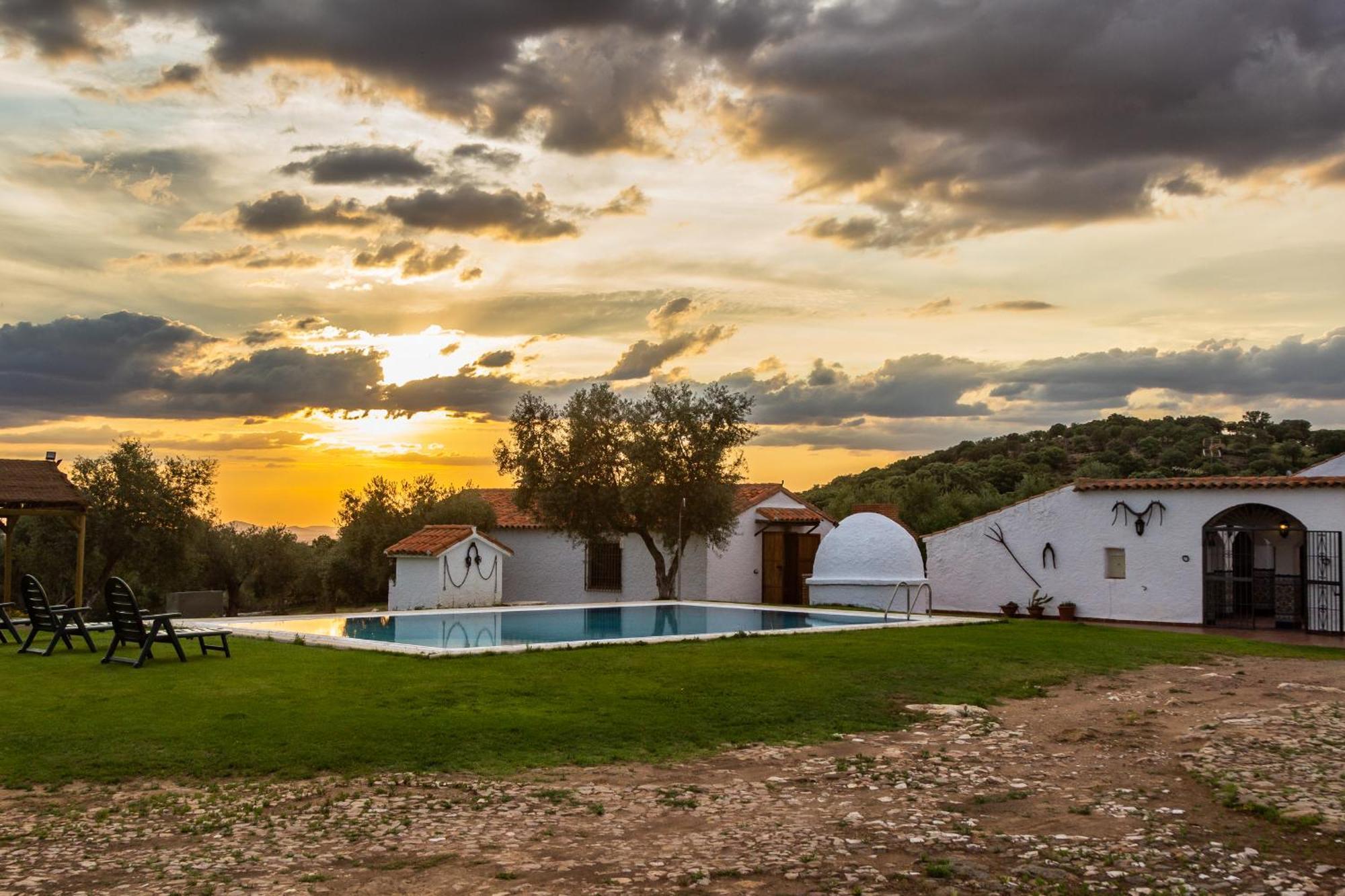 Casa Rural Finca Las Picazas Peñarroya-Pueblonuevo Exterior photo